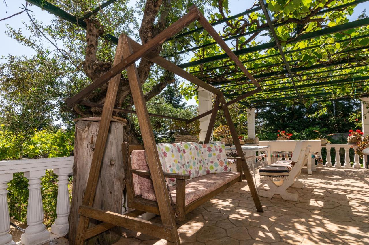 Dopia'S Garden Studios Vasilikos  Exterior photo